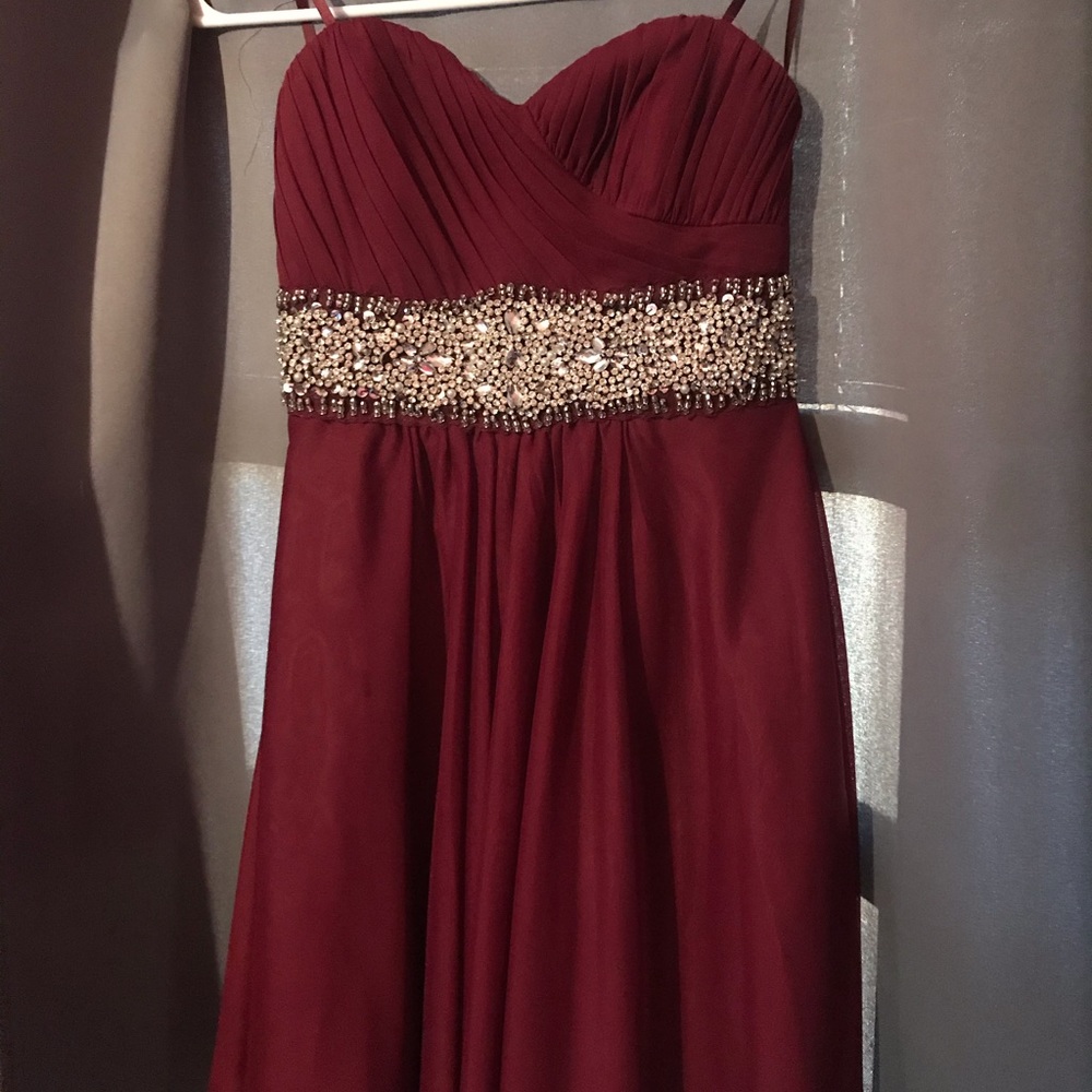 Maroon sparkly dress